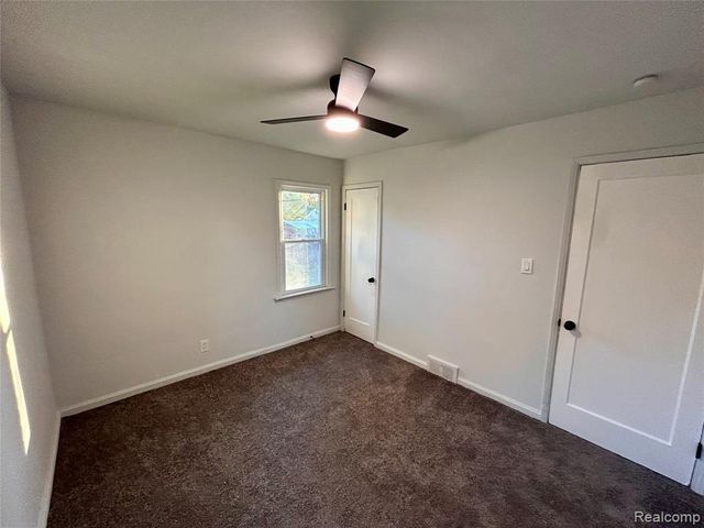 16306 Carlisle Street, Detroit, MI 48205