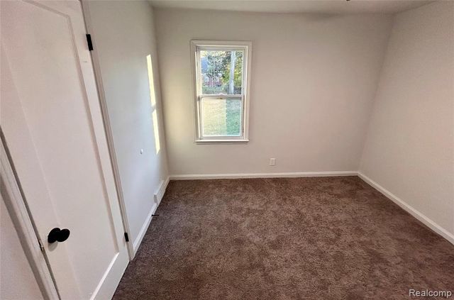 16306 Carlisle Street, Detroit, MI 48205