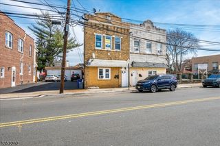 768 State St, Perth Amboy City, NJ 08861