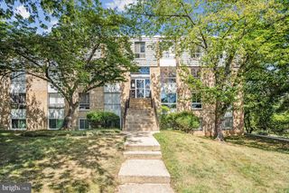 3946 BEL PRE RD #4, Silver Spring, MD 20906