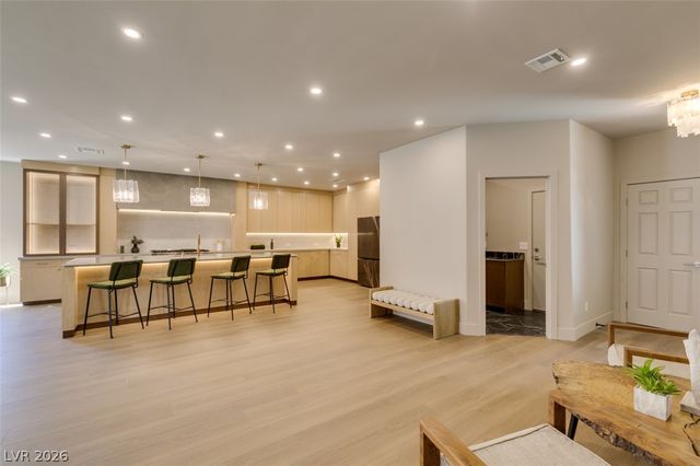 2897 Sunlit Glade Avenue, Henderson, NV 89074