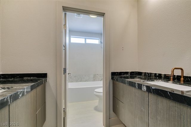 2897 Sunlit Glade Avenue, Henderson, NV 89074