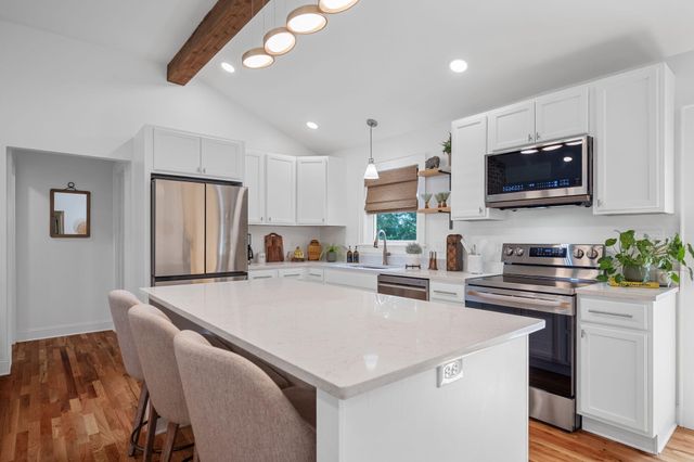 3594 Knollwood Hill Drive, Chattanooga, TN 37415