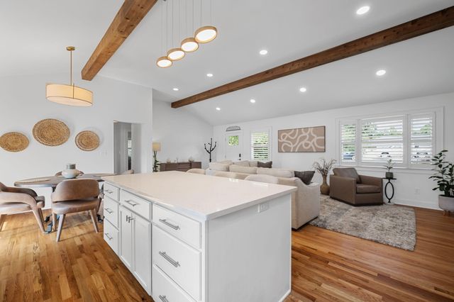 3594 Knollwood Hill Drive, Chattanooga, TN 37415