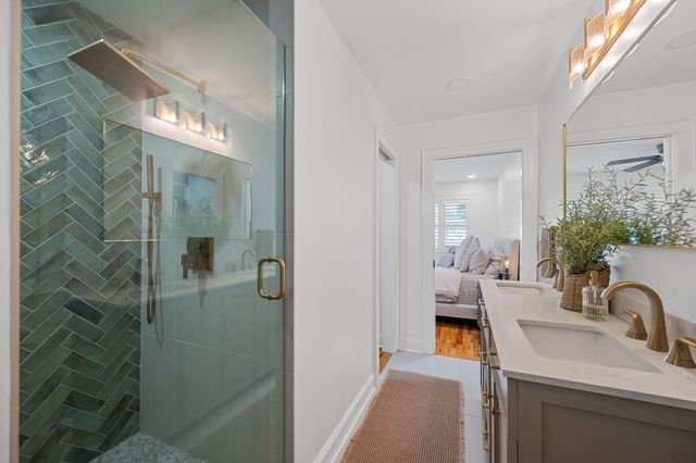 3594 Knollwood Hill Drive, Chattanooga, TN 37415
