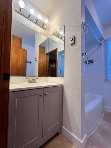 502 5th Street E, Herman, MN 56248