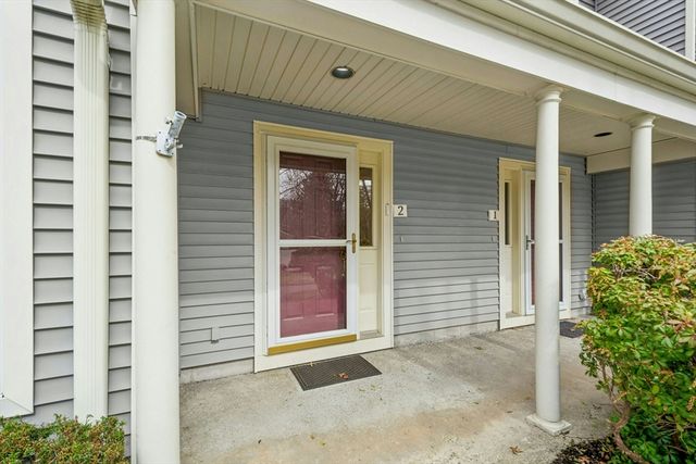 2 Douglass Green 2, Woburn, MA 01801