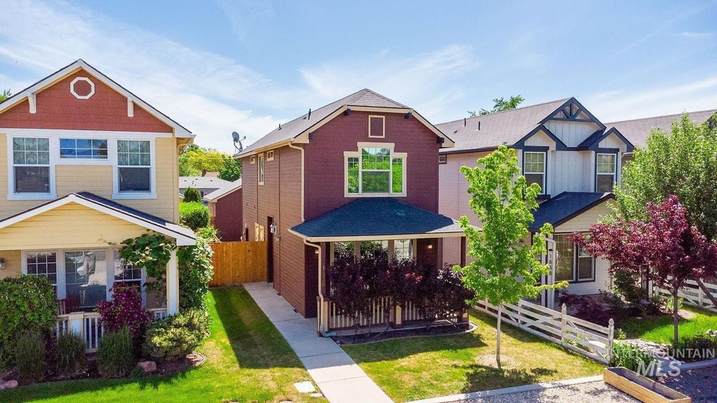 1836 S Latah St, Boise, ID 83705