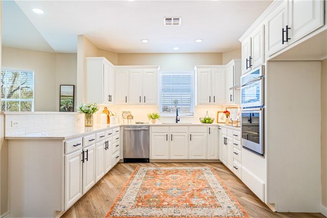 12631 Leopard St, Corpus Christi, TX 78410