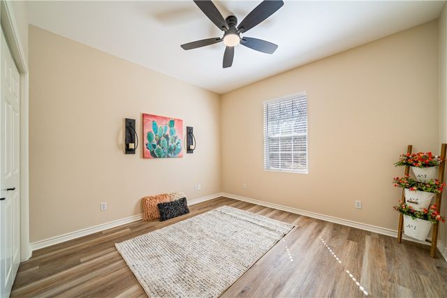 12631 Leopard St, Corpus Christi, TX 78410