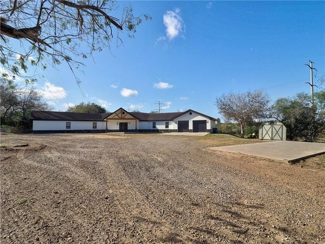 12631 Leopard St, Corpus Christi, TX 78410