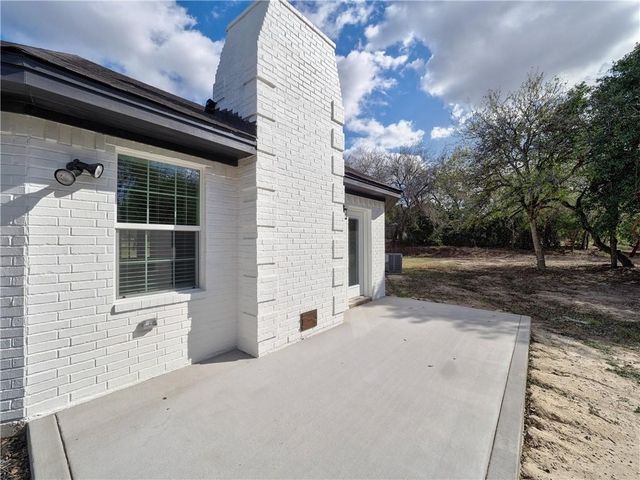 12631 Leopard St, Corpus Christi, TX 78410