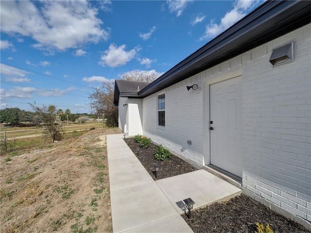 12631 Leopard St, Corpus Christi, TX 78410