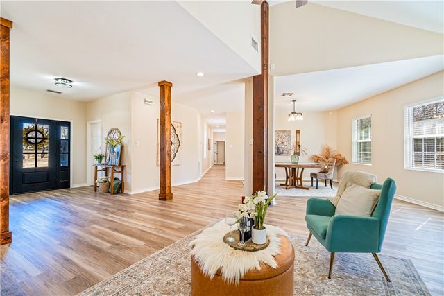 12631 Leopard St, Corpus Christi, TX 78410