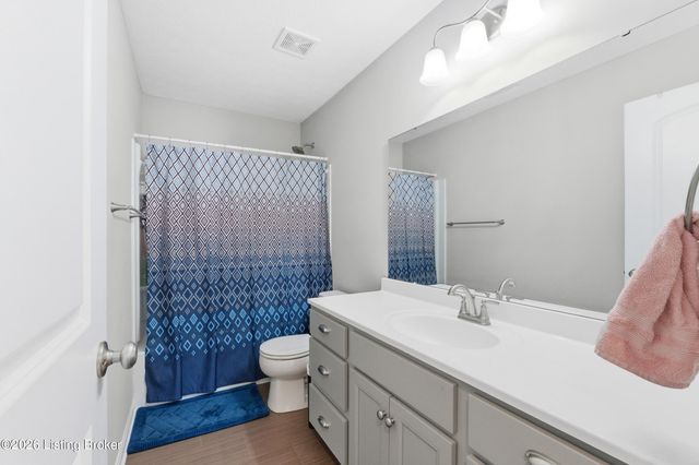 518 Williamsburg Dr, Mt Washington, KY 40047