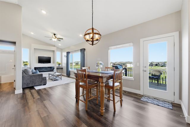 3123 E Reiss Ct, Park City, KS 67219