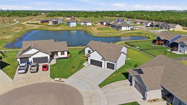 3123 E Reiss Ct, Park City, KS 67219