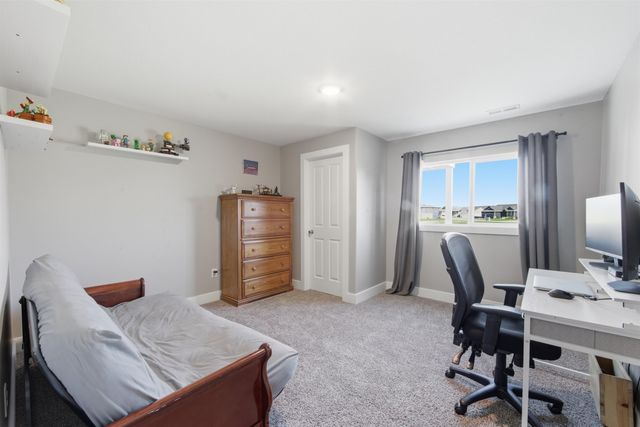 3123 E Reiss Ct, Park City, KS 67219