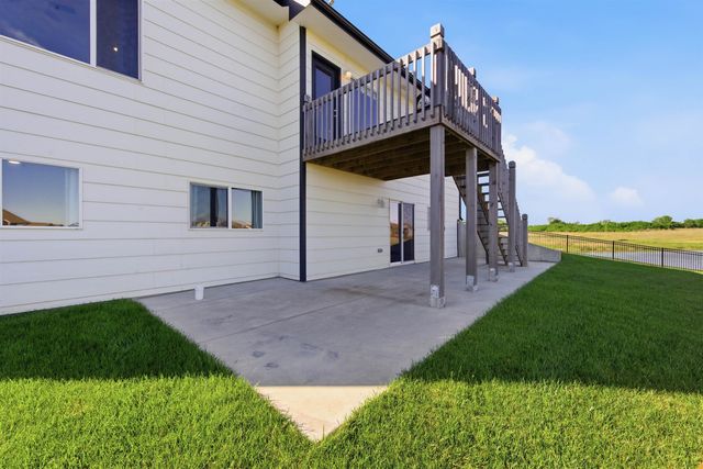 3123 E Reiss Ct, Park City, KS 67219