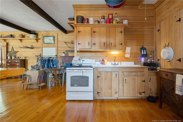 2007 Yarborough Road, Saint Pauls, NC 28384