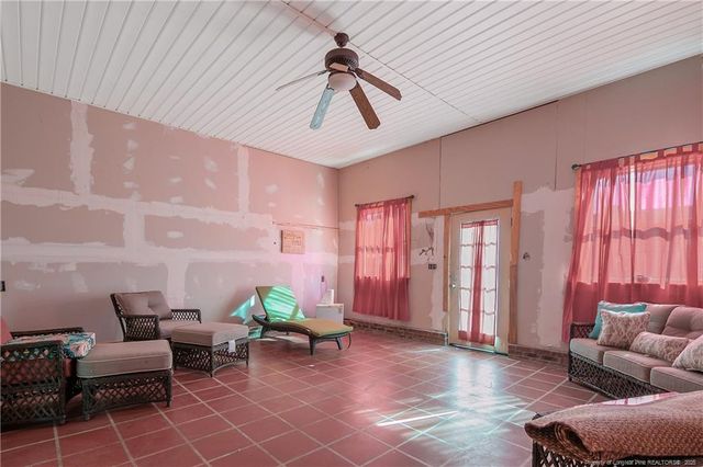 2007 Yarborough Road, Saint Pauls, NC 28384