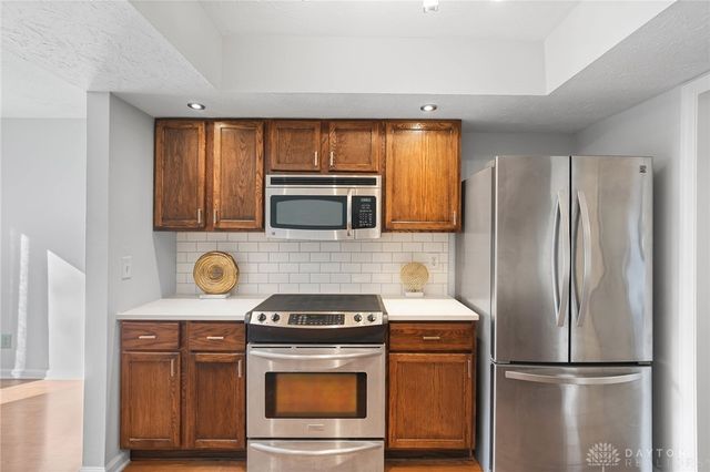 935 Heathshire Drive, Dayton, OH 45459