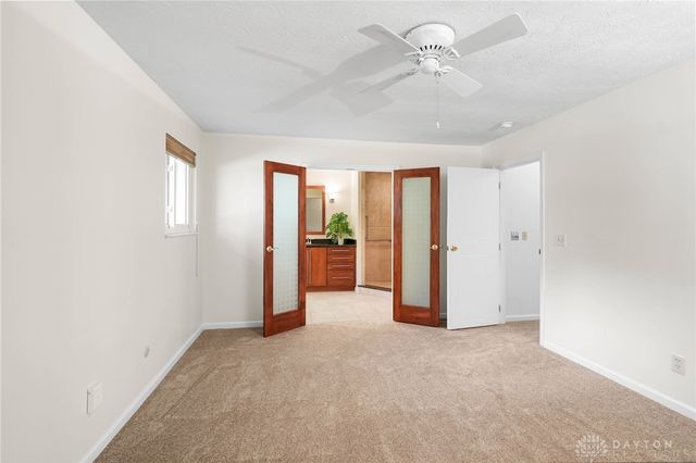 935 Heathshire Drive, Dayton, OH 45459