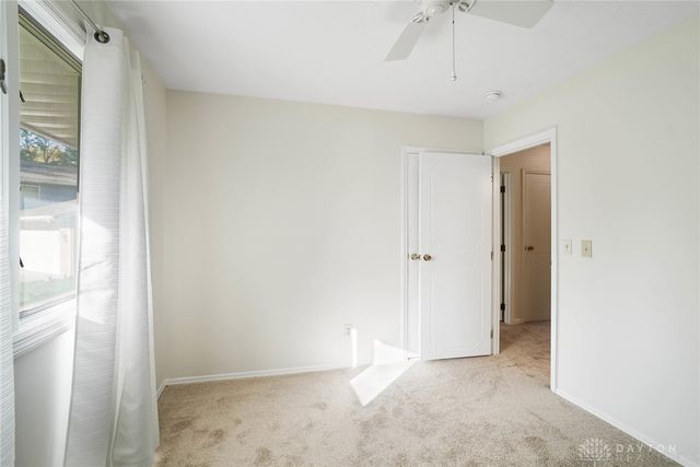 935 Heathshire Drive, Dayton, OH 45459