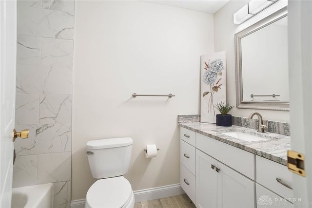 935 Heathshire Drive, Dayton, OH 45459