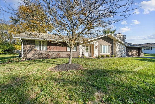 935 Heathshire Drive, Dayton, OH 45459