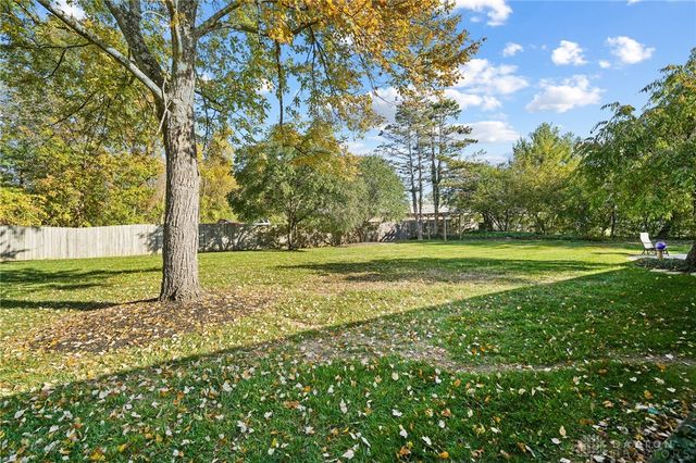 935 Heathshire Drive, Dayton, OH 45459