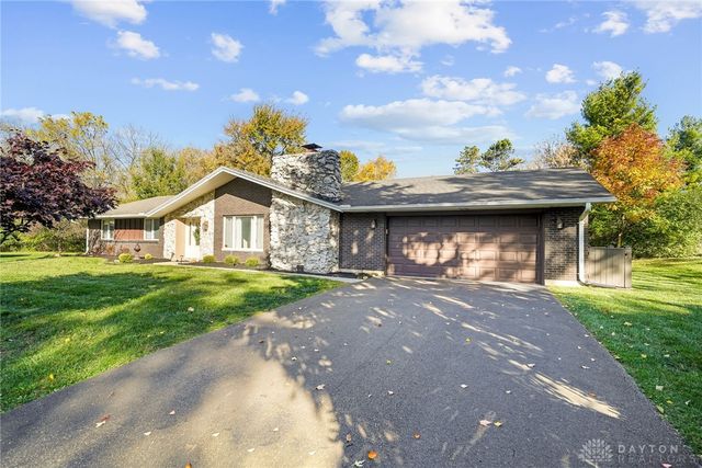 935 Heathshire Drive, Dayton, OH 45459