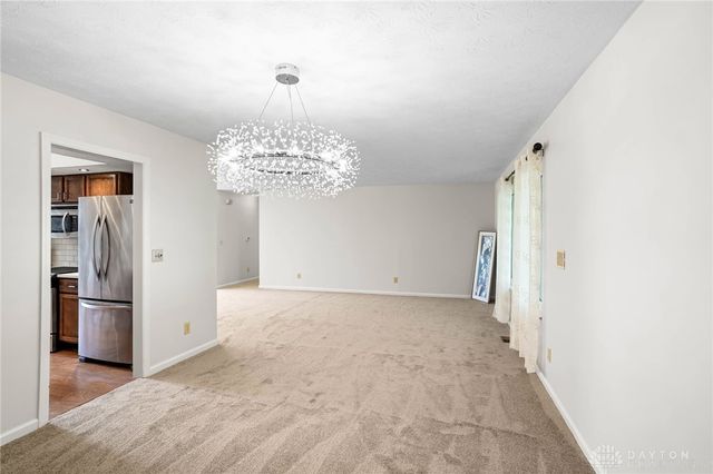 935 Heathshire Drive, Dayton, OH 45459