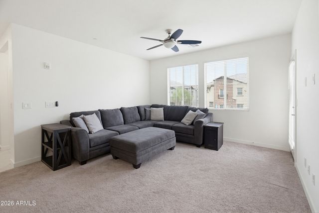 2748 S CAVALIER Drive 103, Gilbert, AZ 85295