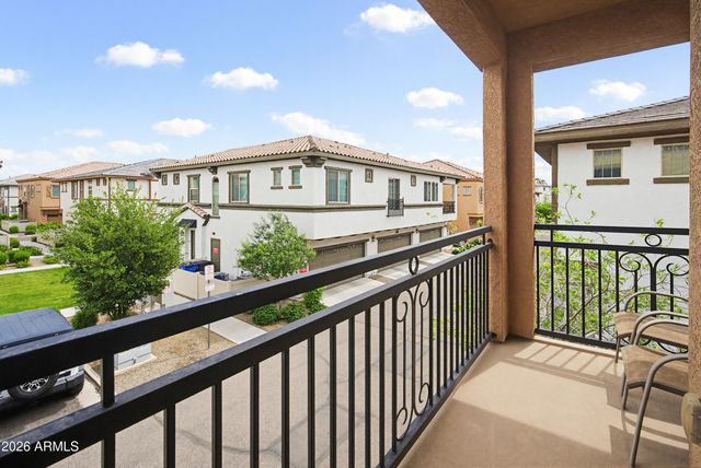 2748 S CAVALIER Drive 103, Gilbert, AZ 85295