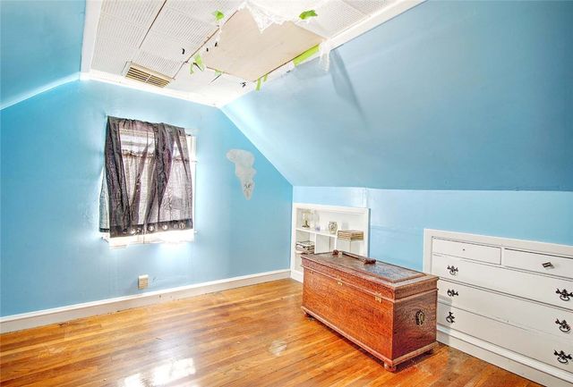 233 California Avenue, Providence, RI 02905