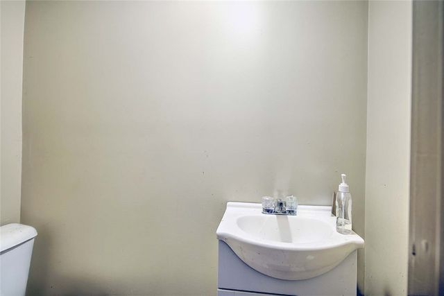 233 California Avenue, Providence, RI 02905