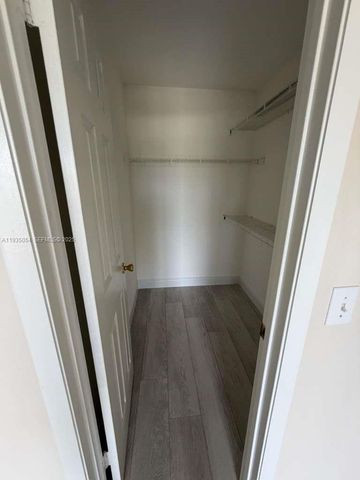 1705 Palm Cove Blvd 1-206, Delray Beach, FL 33445