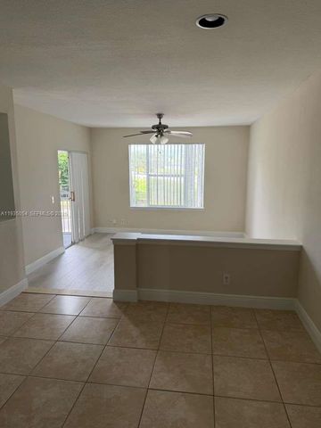 1705 Palm Cove Blvd 1-206, Delray Beach, FL 33445