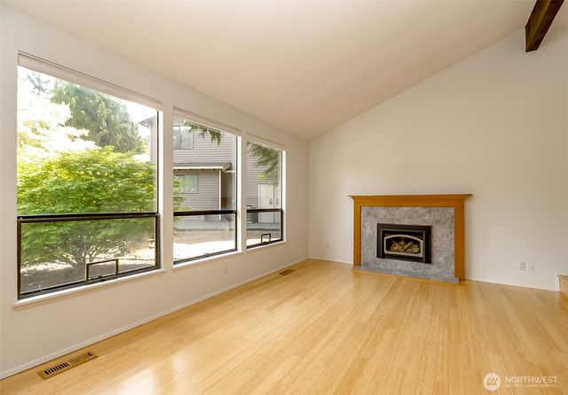 14333 93rd Avenue NE, Kirkland, WA 98034