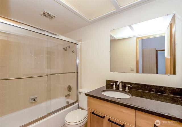 14333 93rd Avenue NE, Kirkland, WA 98034