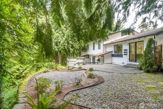 14333 93rd Avenue NE, Kirkland, WA 98034