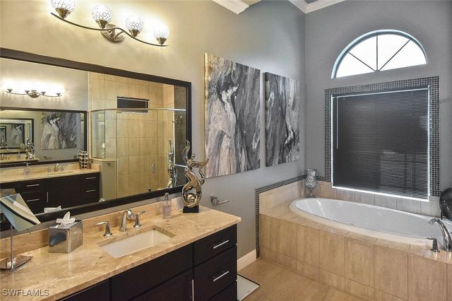 23124 Sanabria LOOP, Bonita Springs, FL 34135