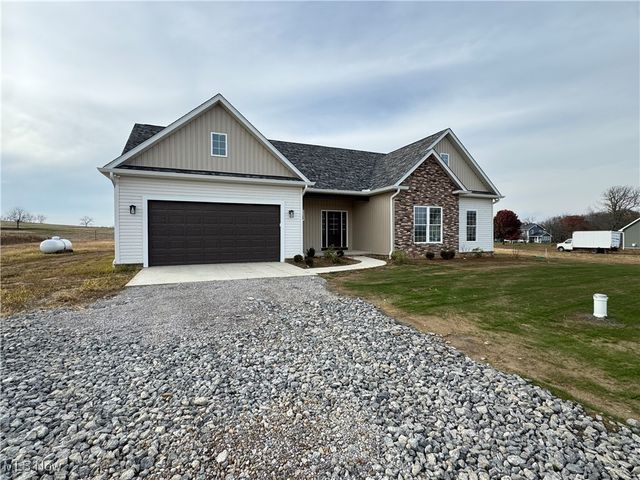 13659 Williams Court, Calcutta, OH 43920