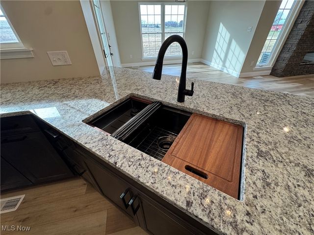 13659 Williams Court, Calcutta, OH 43920