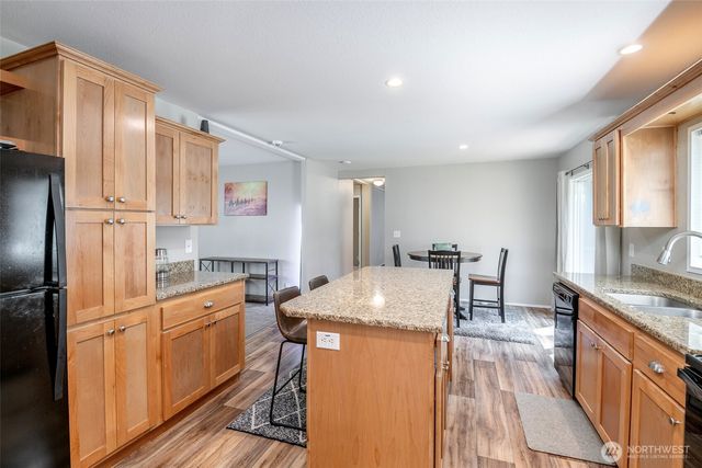 171 NE Hilltop Place, Tahuya, WA 98588