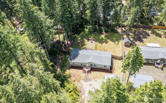 171 NE Hilltop Place, Tahuya, WA 98588