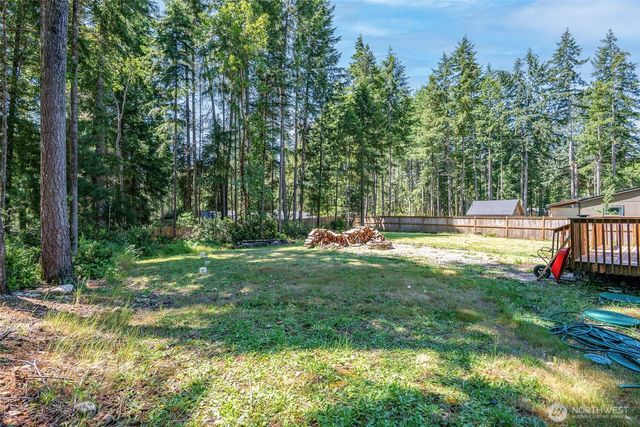 171 NE Hilltop Place, Tahuya, WA 98588