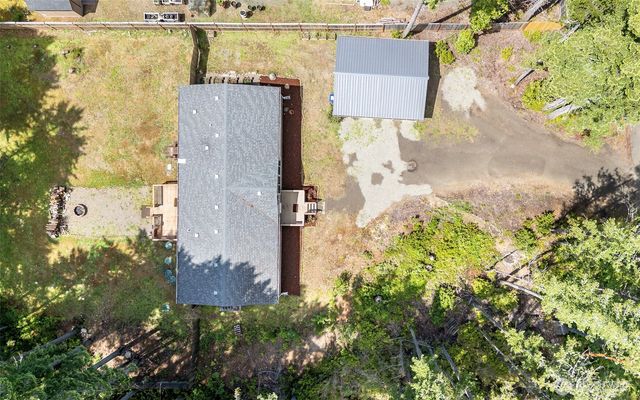 171 NE Hilltop Place, Tahuya, WA 98588