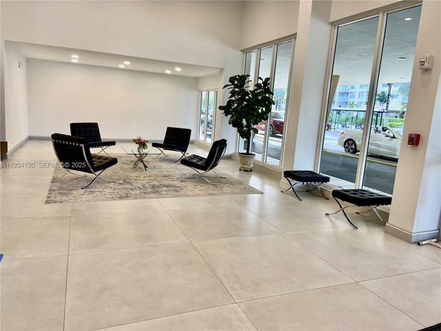 230 174th St 819, Sunny Isles Beach, FL 33160